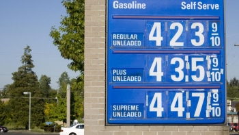 Giá xăng 6 USD/gallon có thể trở thành bình thường ở một số tiểu bang Hoa Kỳ