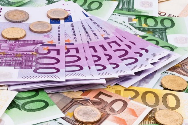Tỷ giá ngoại tệ hôm nay 23/2: Đồng USD hồi phục
