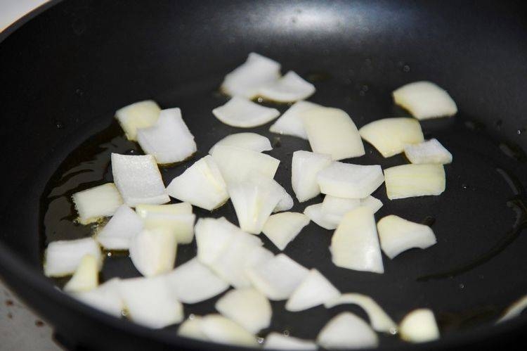 Cách chế biến món gỏi xoài tôm vừa sáng tạo lại hấp dẫn