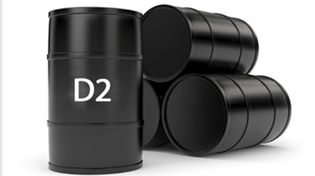 Nga cắt giảm sản lượng nhà máy lọc dầu khiến tình trạng thiếu hụt diesel ngày càng trầm trọng