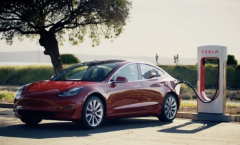 Công nghệ của Tesla sẽ được sử dụng tại Trung tâm sạc EV mạnh nhất châu Âu