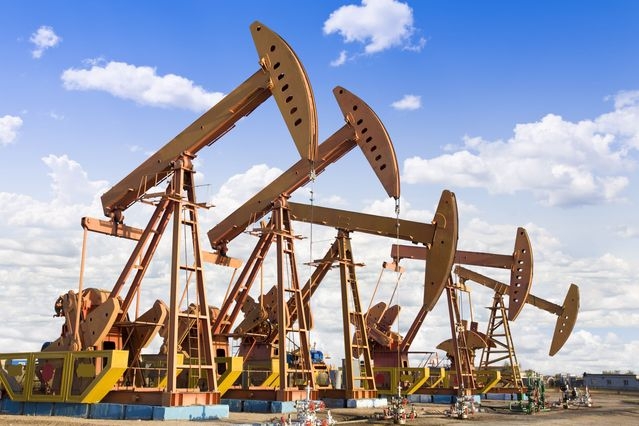 Dầu giảm giá khoảng 6% khi Trung Quốc cấm vận nghiêm ngặt do Covid-19
