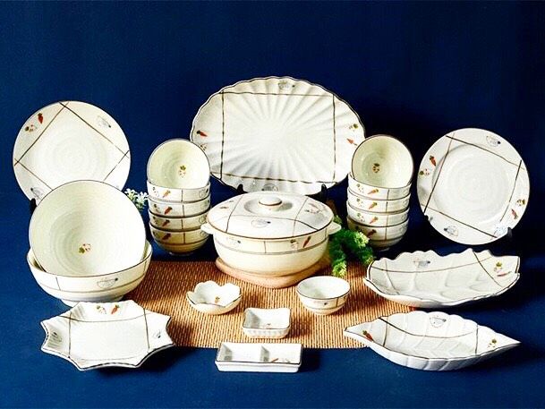 Doanh nhân trẻ nặng lòng với gốm sứ Việt