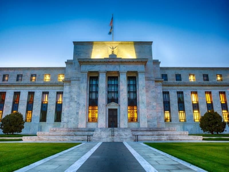 FED đưa ra cảnh báo tình trạng giá dầu