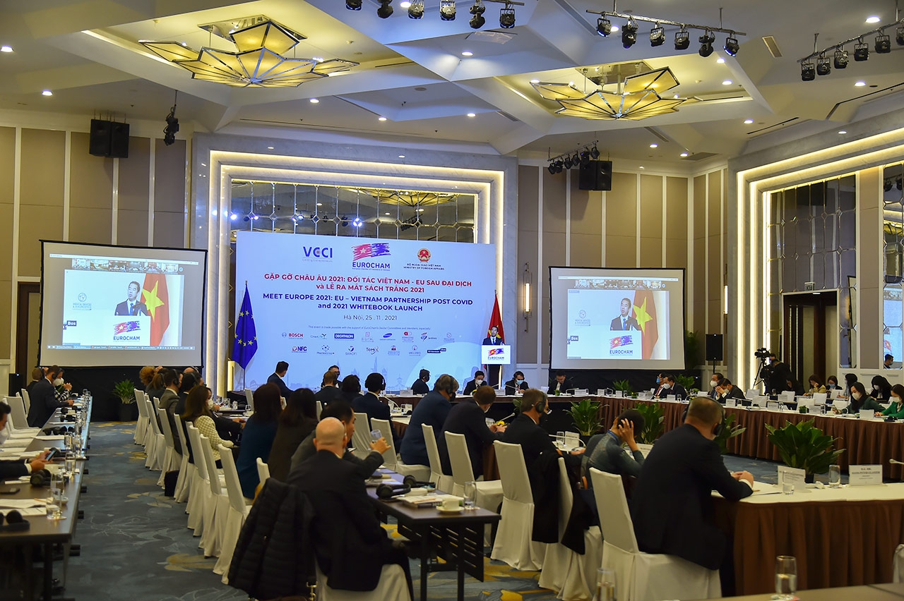 Hội nghị “Gặp gỡ Châu Âu 2021: Đối tác Việt Nam - EU hậu Covid-19 và công bố sách Trắng EuroCham 2021”