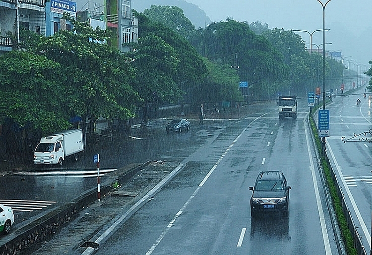 anh huong khong khi lanh mien bac mua lon