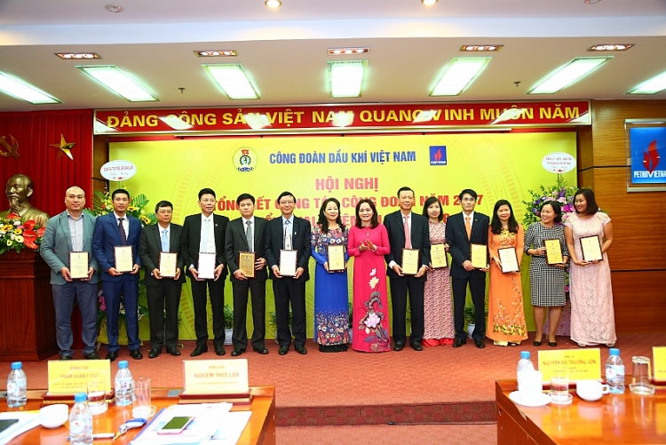 nhieu thanh tuu trong nam vi loi ich doan vien