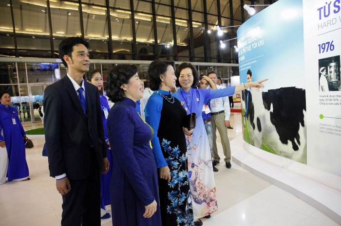 vinamilk va hanh trinh 40 nam nuoi duong uoc mo vuon cao viet nam