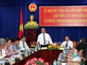 Tập hợp đầy đủ và khách quan ý kiến của nhân dân