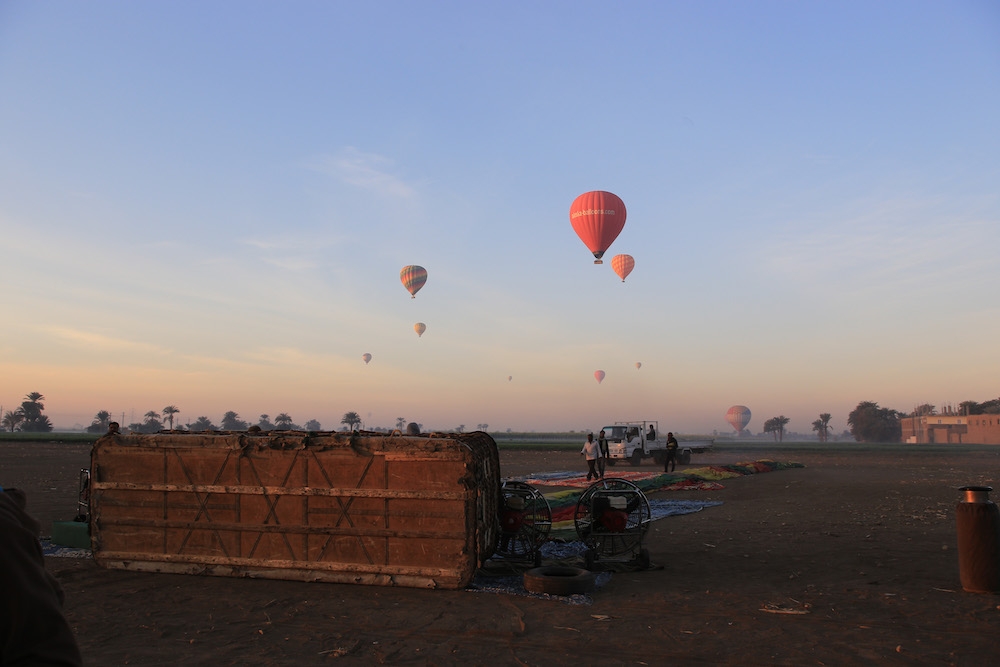 dao choi bang khinh khi cau o luxor ai cap