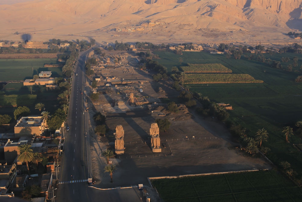 dao choi bang khinh khi cau o luxor ai cap