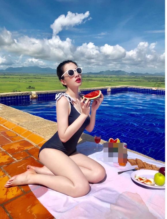 Bạn gái kém 27 tuổi của chồng cũ Lệ Quyên - Nhan sắc trẻ trung, hút hồn người đối diện