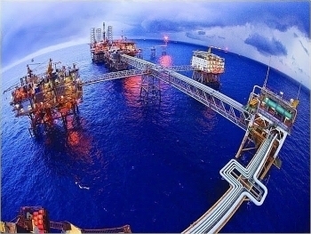 Dự báo giá dầu: Thị trường phớt lờ mọi thông tin tiêu cực