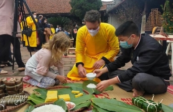 Hà Nội: Tái hiện Tết xưa ở làng cổ Đường Lâm