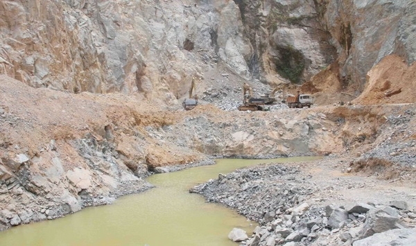 thua thien hue dau gia quyen khai thac khoang san o 37 khu vuc