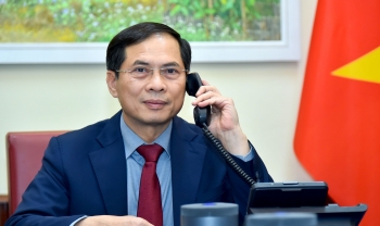 Thứ trưởng Thường trực Bộ Ngoại giao Bùi Thanh Sơn điện đàm với Điều phối viên khu vực Ấn Độ Dương - Thái Bình Dương