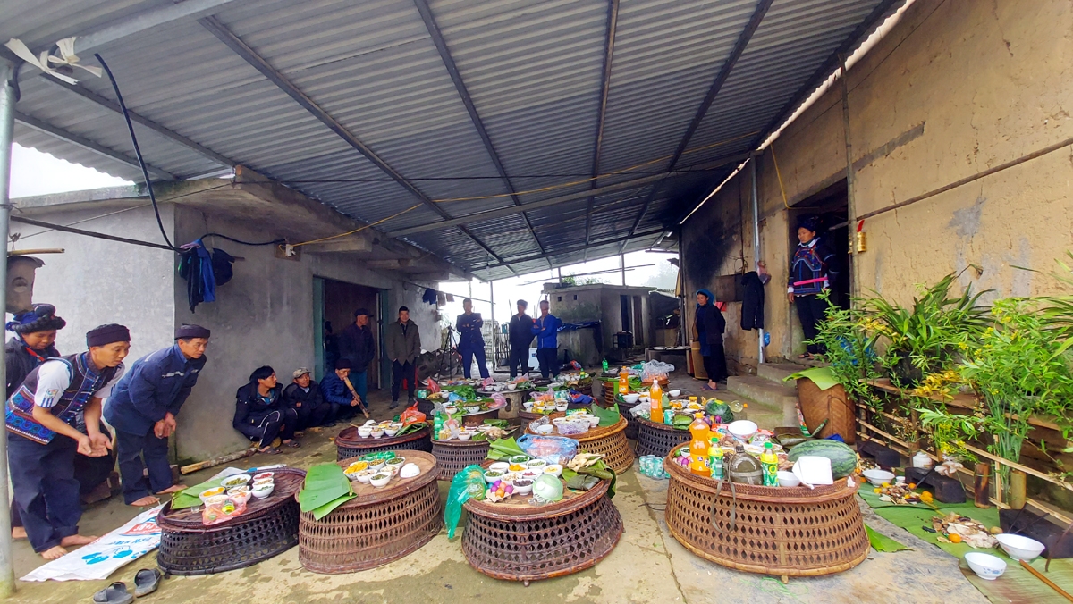 Độc đáo Tết tháng 2 của người Hà Nhì ở Trịnh Tường Độc đáo Tết tháng 2 của người Hà Nhì ở Trịnh Tường
