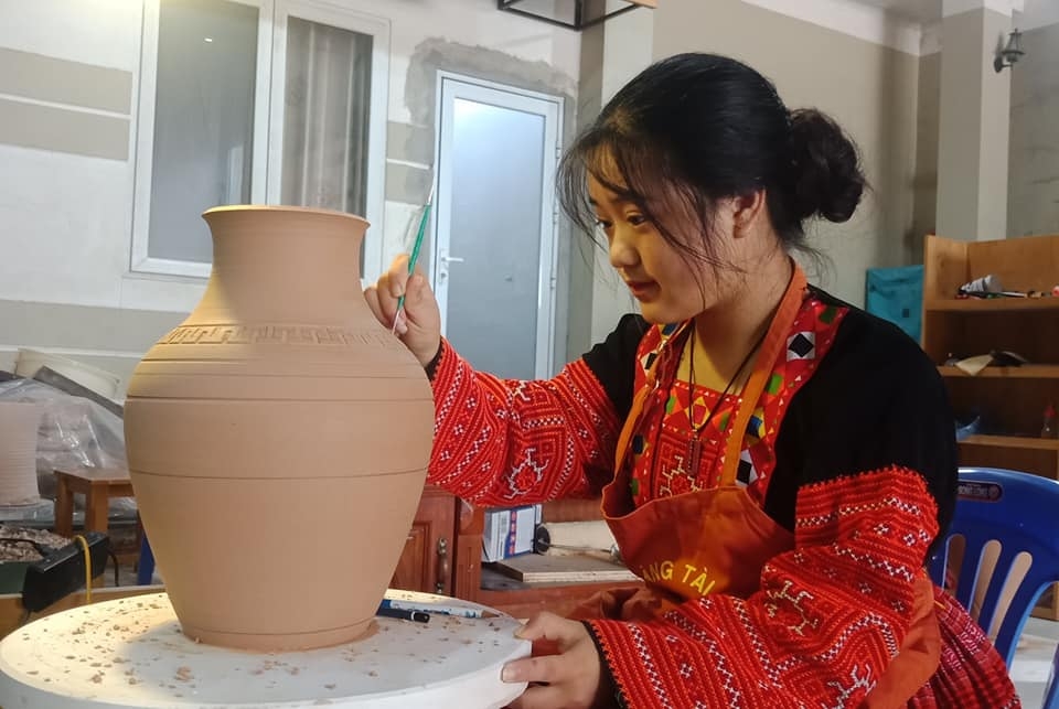 Nghề gốm gắn với du lịch ở Mộc Châu