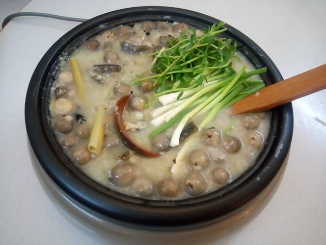 Ngọt ngào rắn trun nấu cháo đậu xanh Ngọt ngào rắn trun nấu cháo đậu xanh