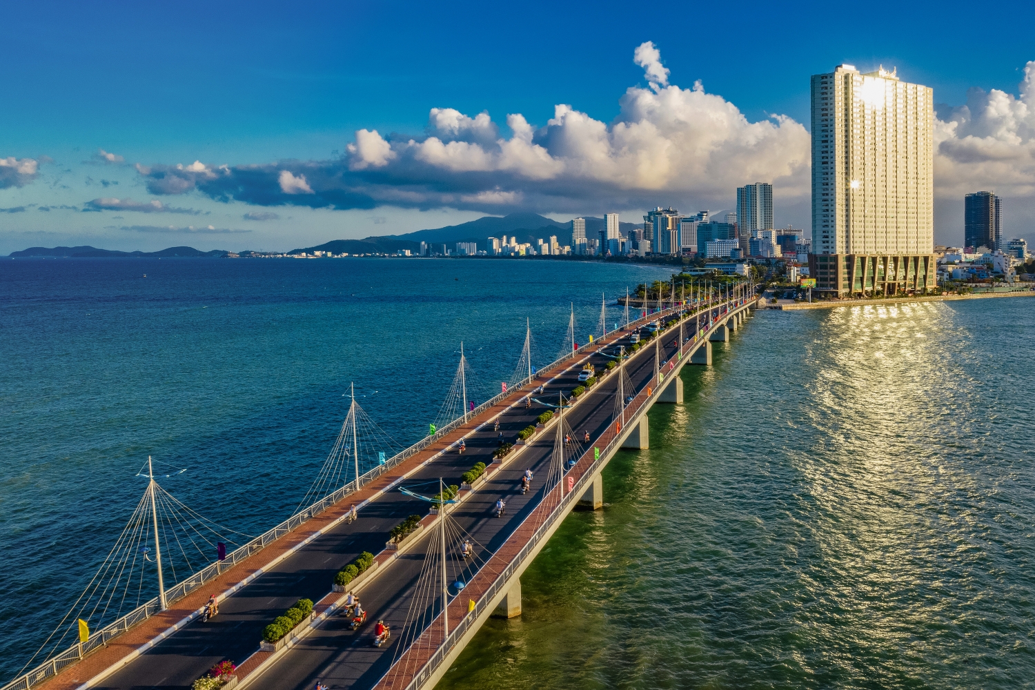 Du lịch Khánh Hòa gặp gỡ tại Hà Nội Du lịch Khánh Hòa gặp gỡ tại Hà Nội