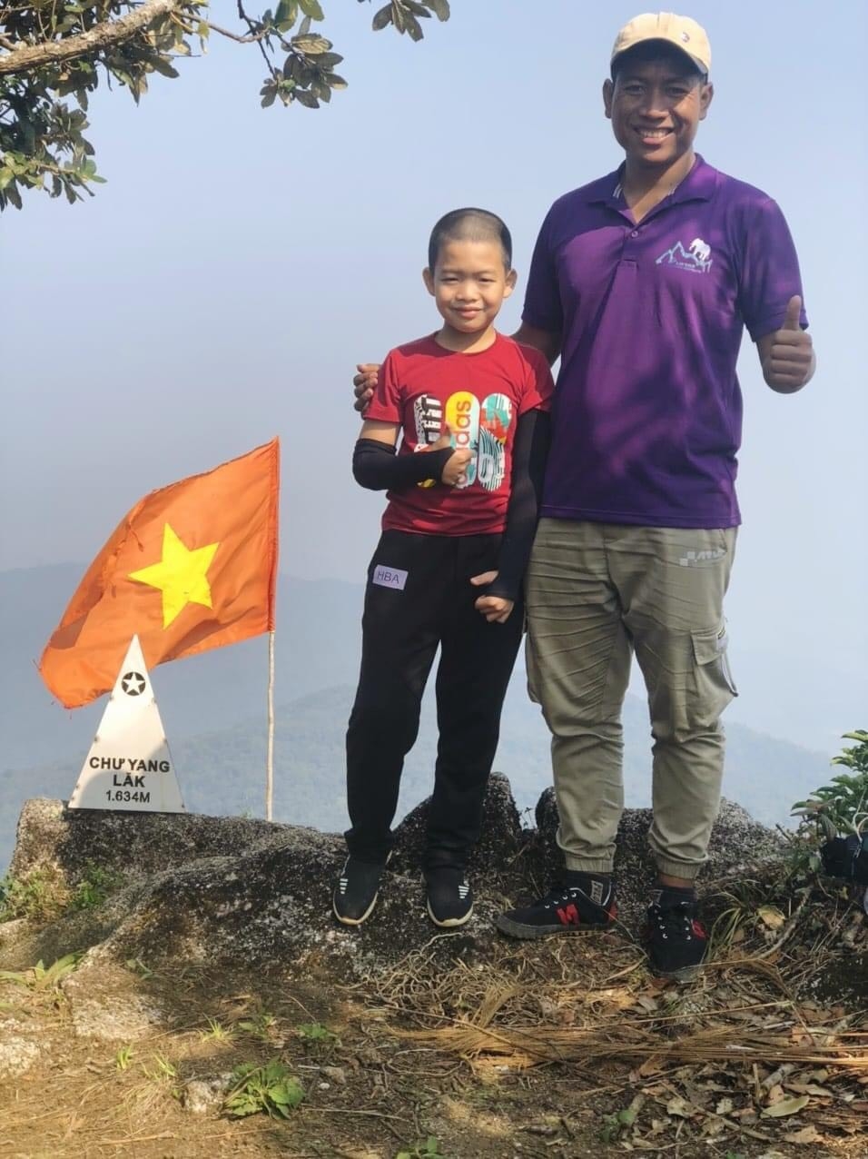 Trải nghiệm cùng ghềnh thác, núi rừng