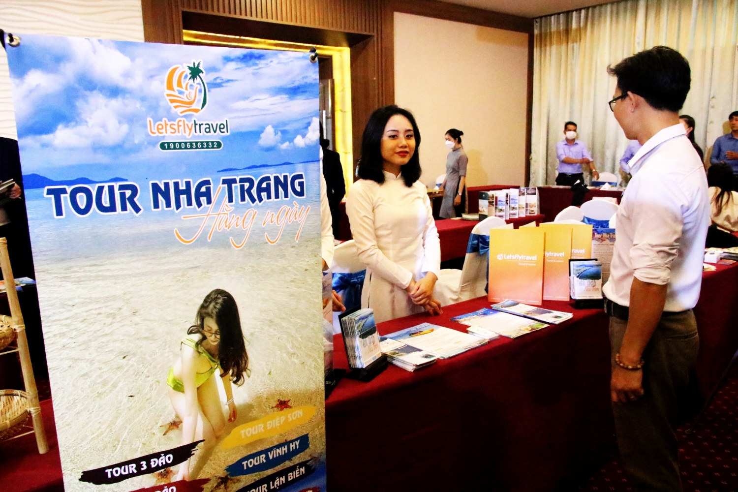 Du lịch Khánh Hòa gặp gỡ du lịch ba miền Du lịch Khánh Hòa gặp gỡ du lịch ba miền