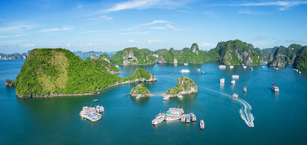 Từ 12h00 ngày 6/5/2021, Quảng Ninh tạm dừng hoạt động tham quan, du lịch