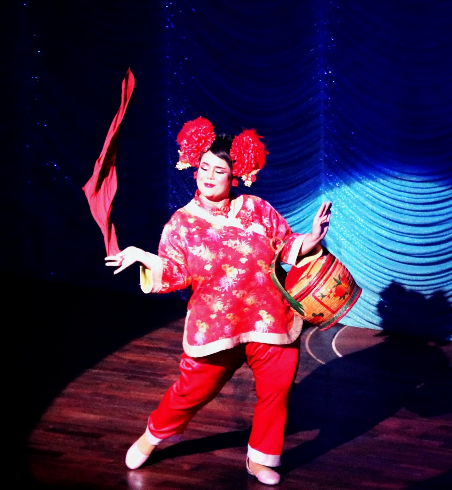 Alcazar show - Cái đẹp của sự khao khát vươn lên