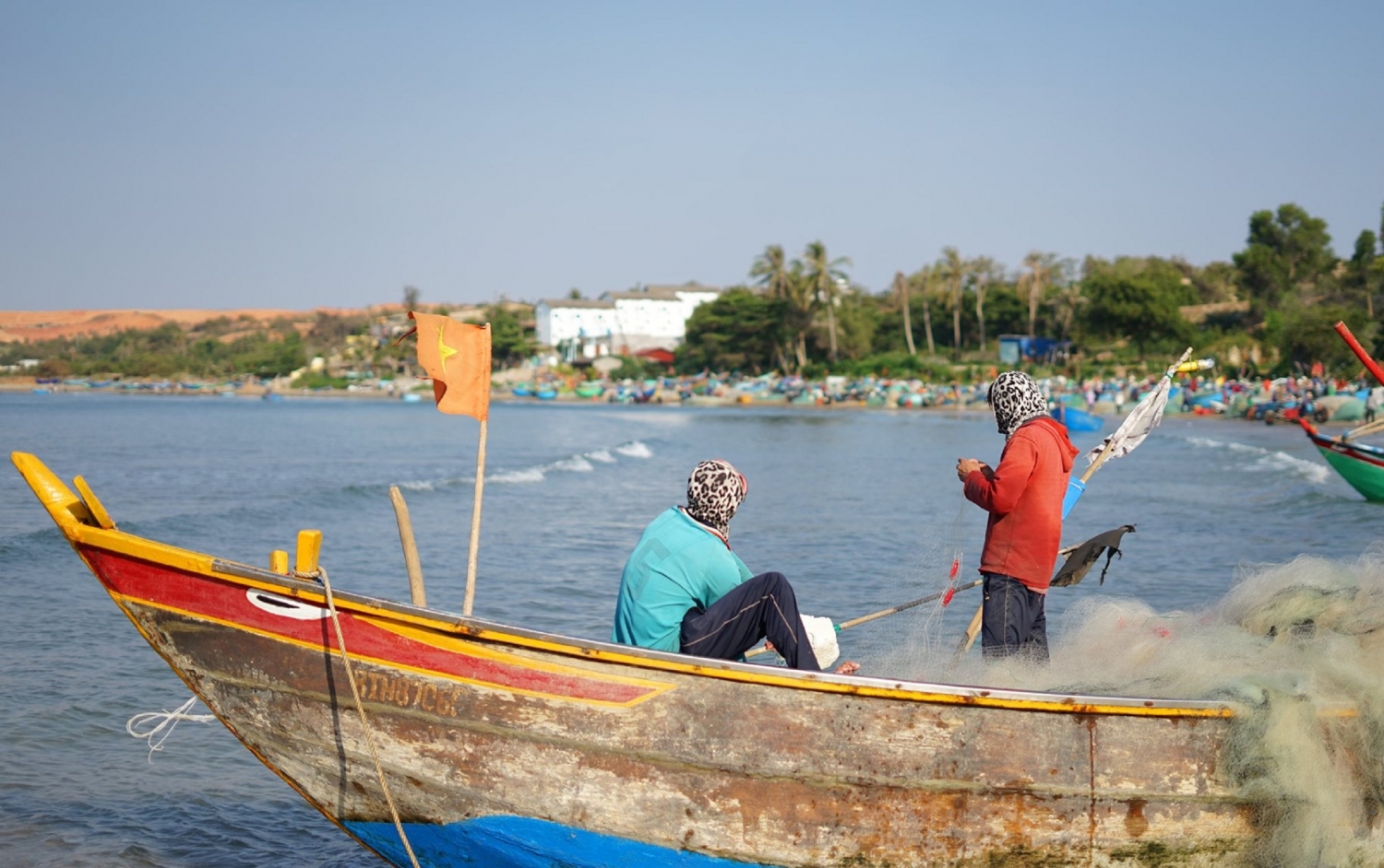 Những vòng quay đời lộng Những vòng quay đời lộng