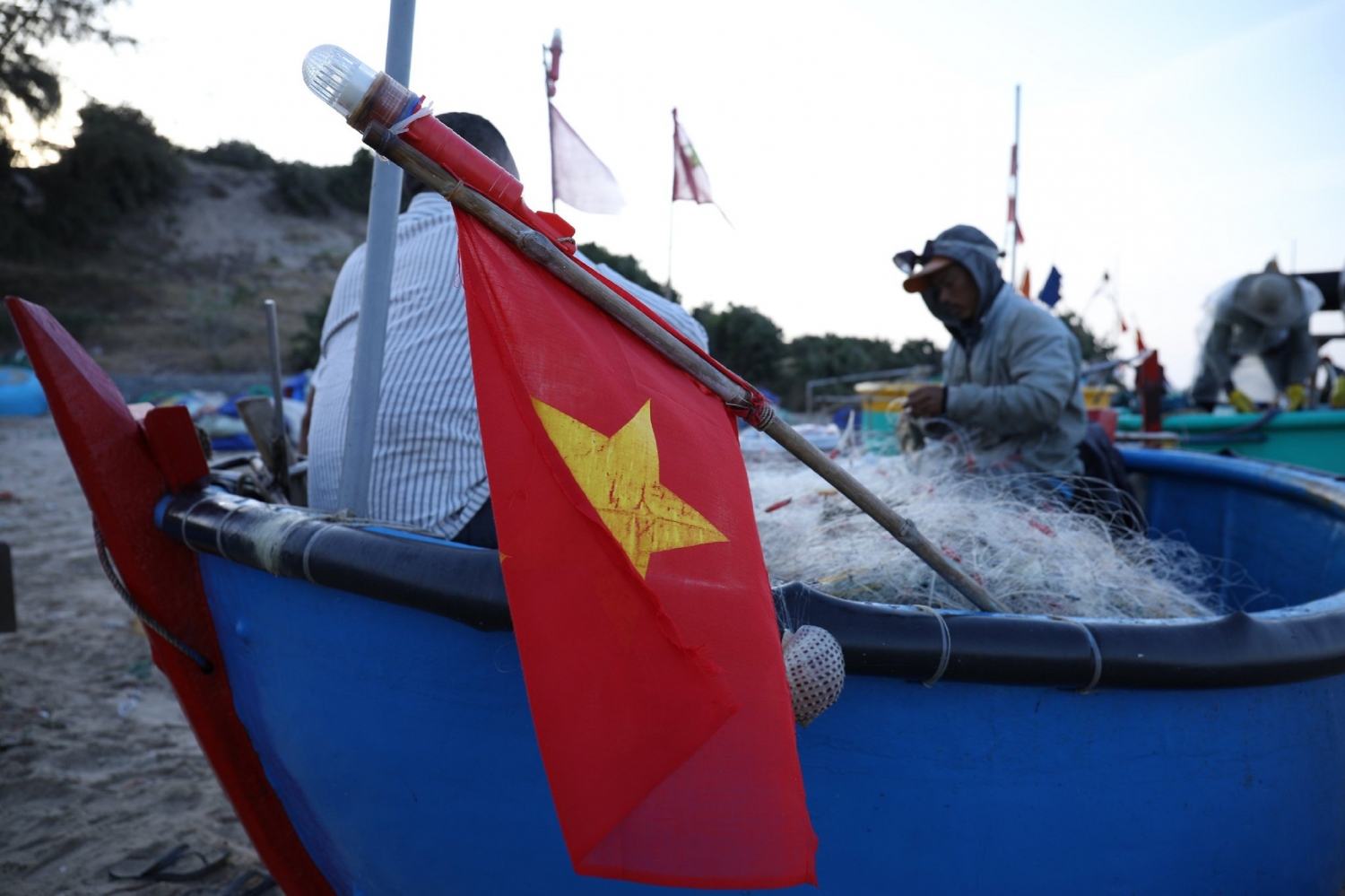 Những vòng quay đời lộng Những vòng quay đời lộng
