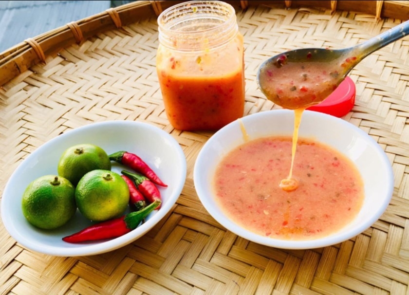 4 cách pha nước chấm cho các món hải sản chuẩn nhất 4 cách pha nước chấm cho các món hải sản chuẩn nhất