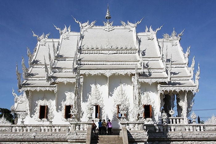 den thai lan dung bo lo chua bach long