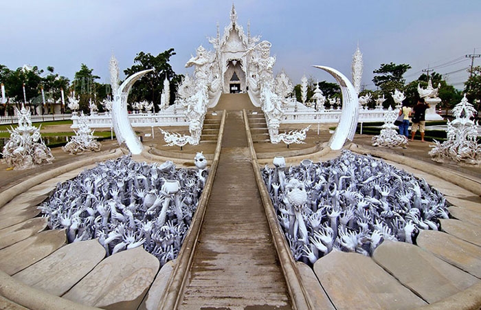 den thai lan dung bo lo chua bach long