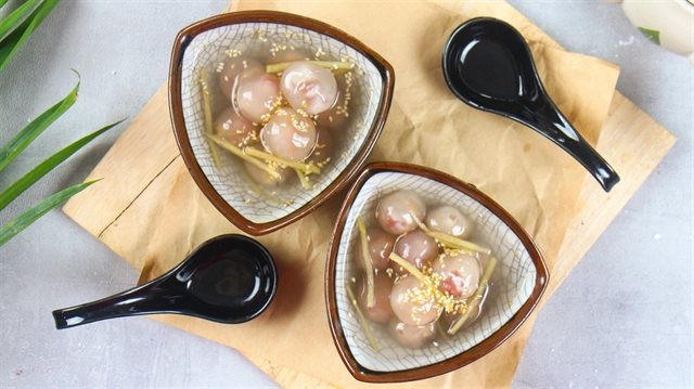 Chè bột lọc heo quay – Món ăn lạ đặc trưng xứ Huế che bot loc heo quay mon an la dac trung xu hue