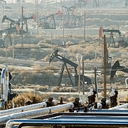 EIA dự báo sản lượng khai thác dầu thô đá phiến Mỹ