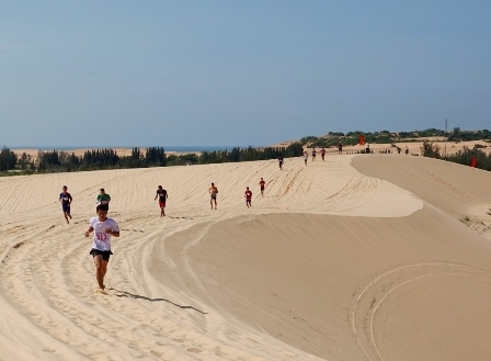 Xây dựng Phan Thiết thành trung tâm du lịch - thể thao biển Xây dựng Phan Thiết thành trung tâm du lịch - thể thao biển