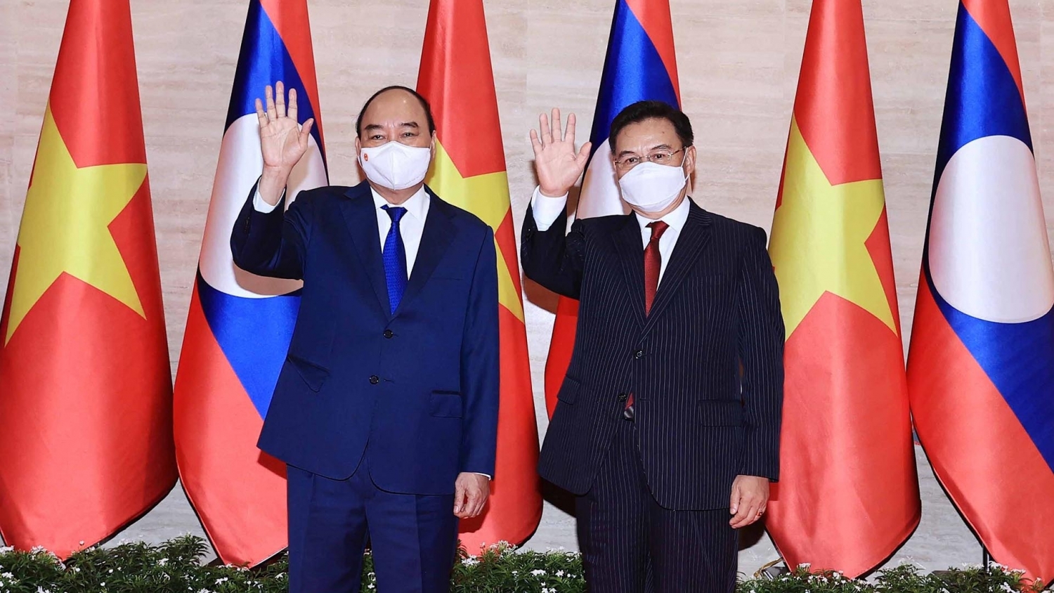 Những hoạt động của Chủ tịch nước Nguyễn Xuân Phúc trong khuôn khổ chuyến thăm Lào ngày 10/8/2021