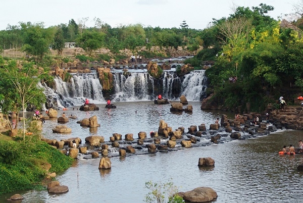 Thác Thí - Dải lụa trắng nơi núi rừng Tây Bắc