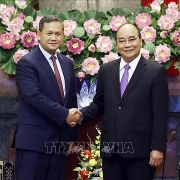 Chủ tịch nước Nguyễn Xuân Phúc tiếp Đại tướng Hun Manet, Phó Tổng tư lệnh, Tư lệnh Lục quân Quân đội Hoàng gia Campuchia