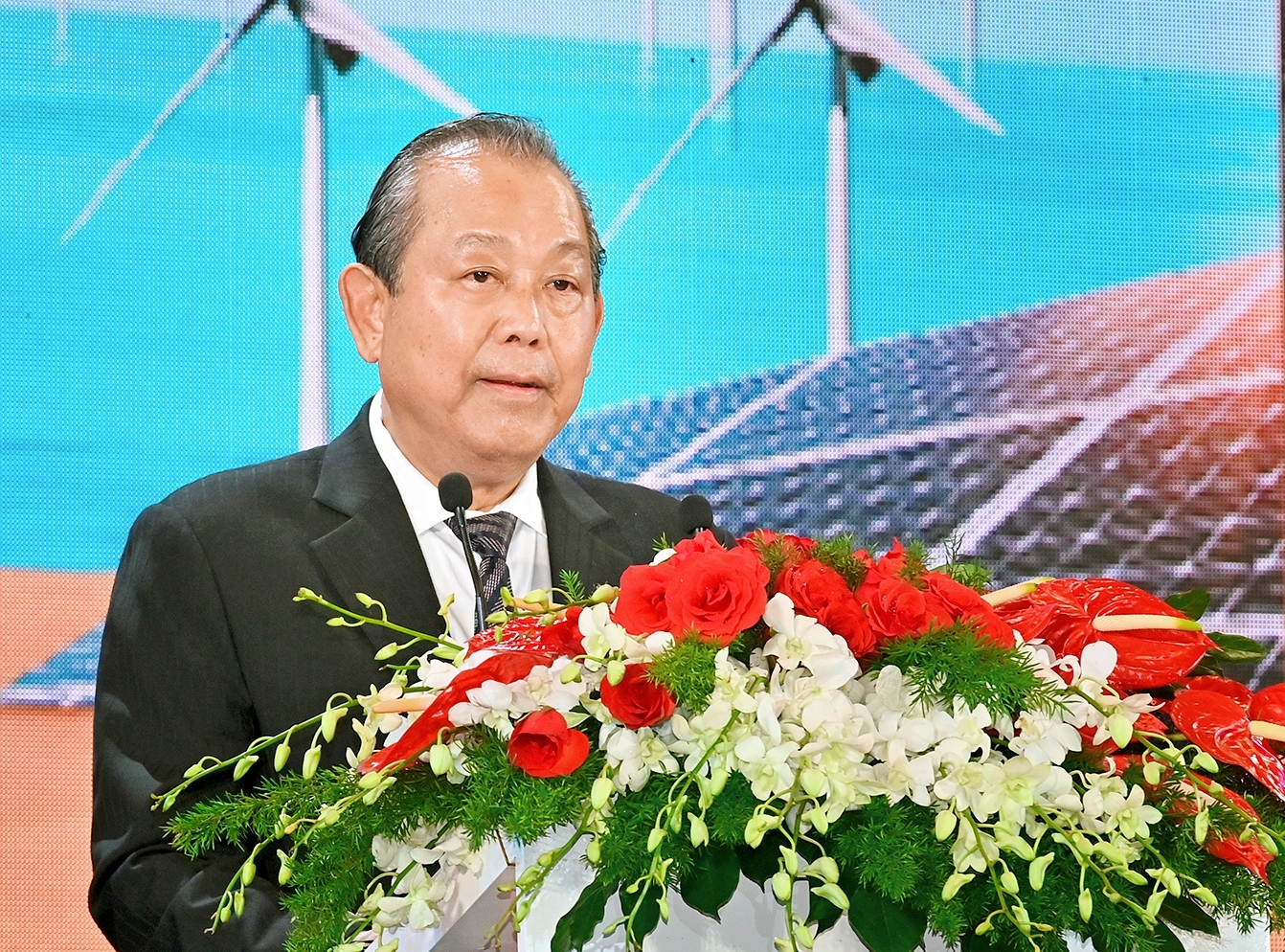 binh thuan thu hut dong von dau tu du lich ky luc