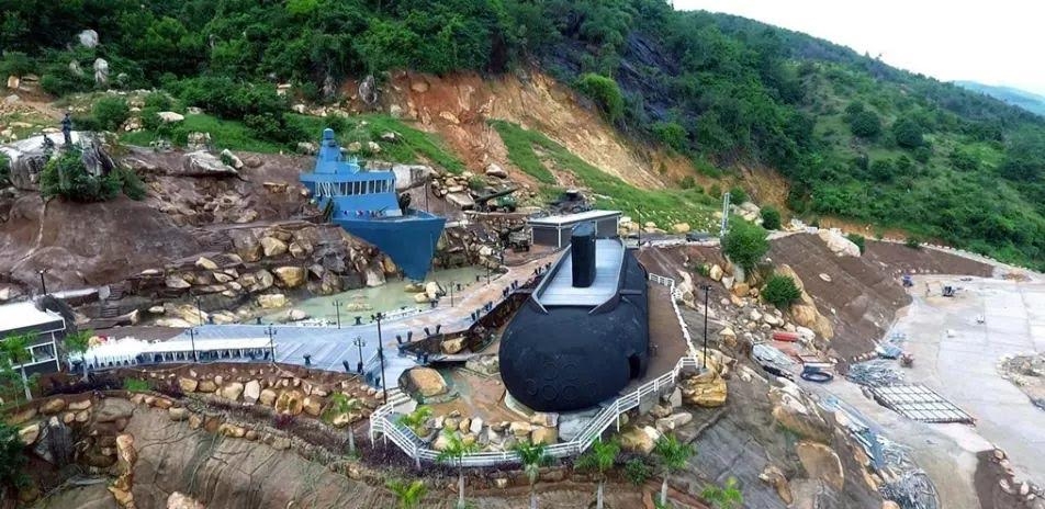 kham pha mo hinh tau ngam kilo o khanh hoa