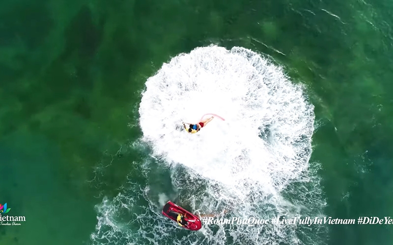 Du ngoạn Phú Quốc qua clip “Việt Nam: Đi Để Yêu! – Roam Phu Quoc” Du ngoạn Phú Quốc qua clip “Việt Nam: Đi Để Yêu! – Roam Phu Quoc”