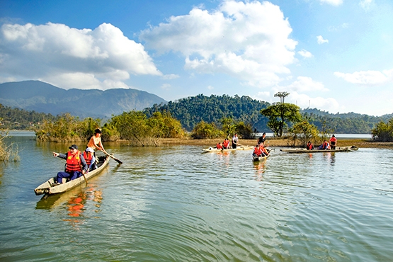 Mênh mông sóng nước hồ Pá Khoang Mênh mông sóng nước hồ Pá Khoang