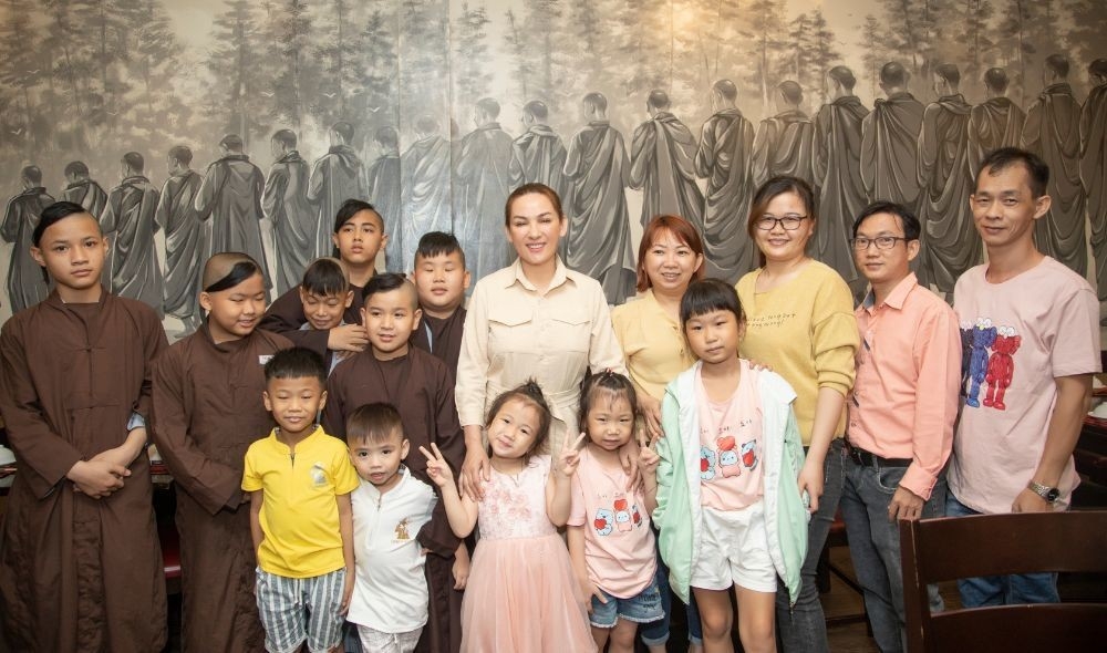 Ca sĩ Phi Nhung qua đời - Khép lại hành trình thiên sứ để an nghỉ