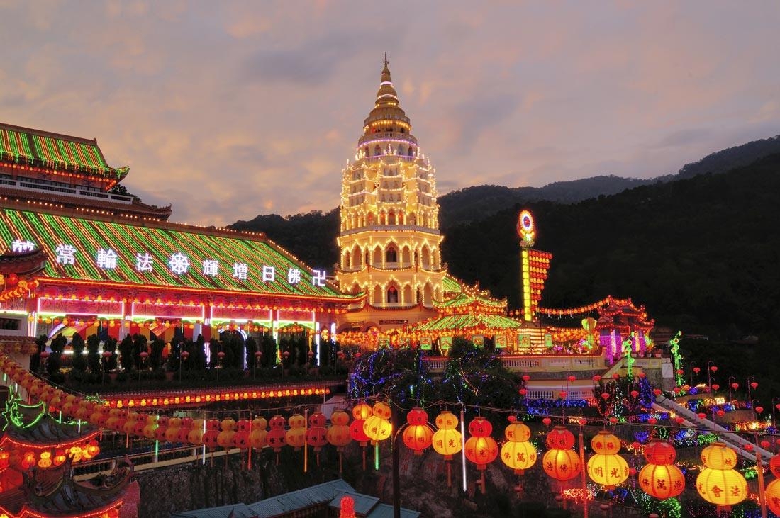 cuc lac tu ngoi chua lon nhat dong nam a o malaysia