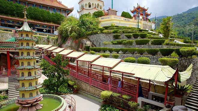 cuc lac tu ngoi chua lon nhat dong nam a o malaysia