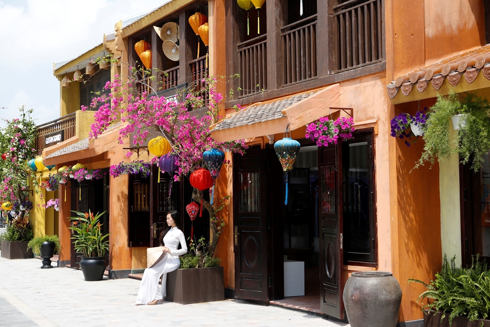 viet nam nam trong nhom 10 diem den thu hut nhieu khach nhat chau a thai binh duong