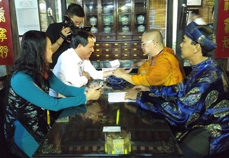 them mot san pham du lich moi tai hue