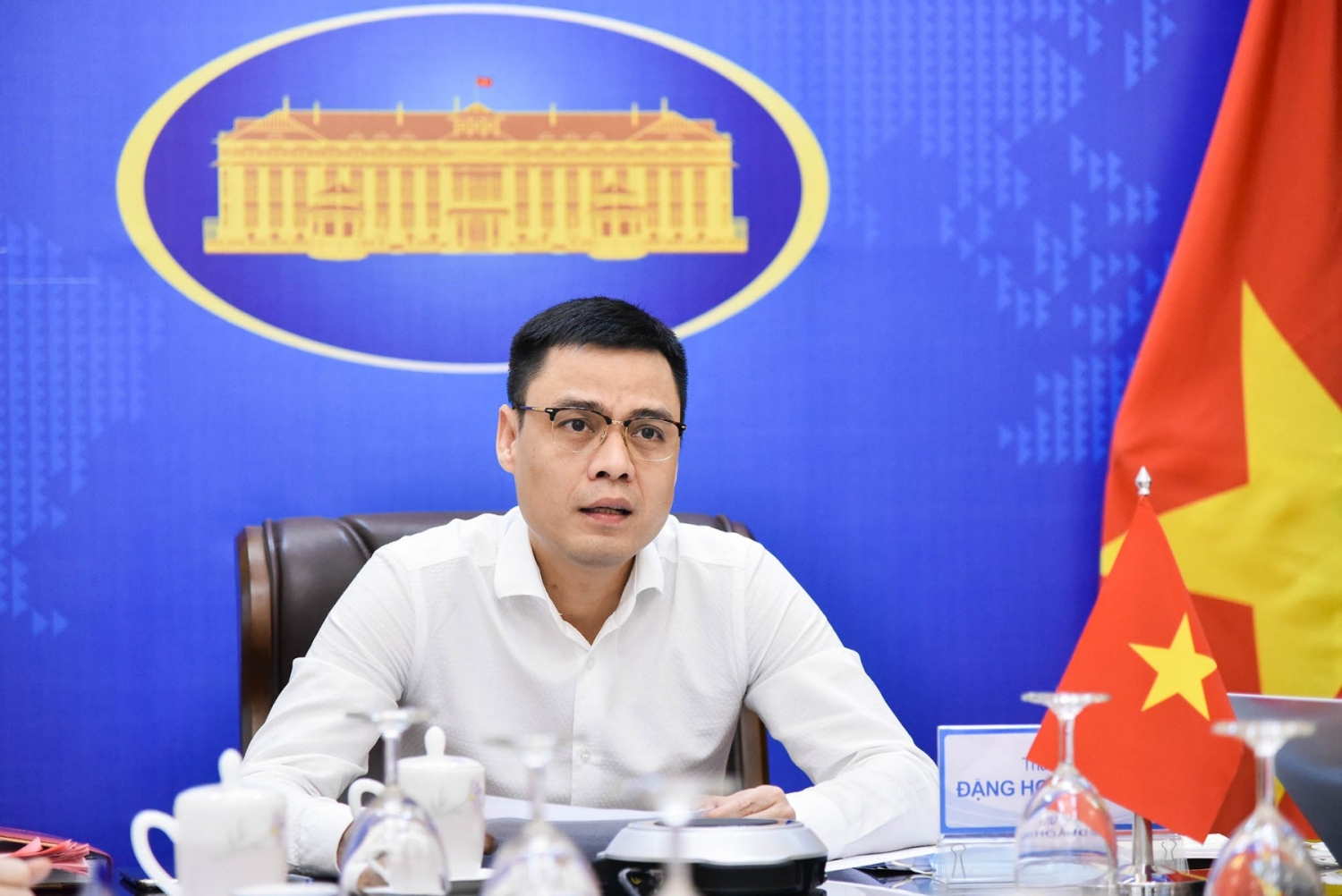 Nâng cao hiệu quả công tác thông tin đối ngoại tại các cơ quan đại diện Việt Nam ở nước ngoài