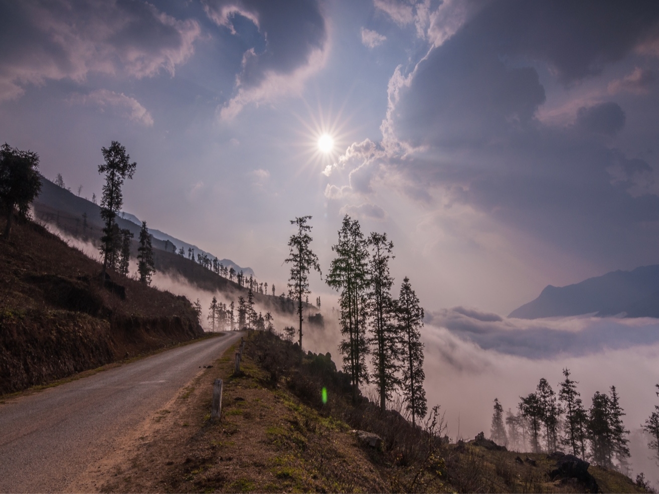 Mùa săn mây, đừng bỏ lỡ cơ hội đến với Sa Pa Mùa săn mây, đừng bỏ lỡ cơ hội đến với Sa Pa